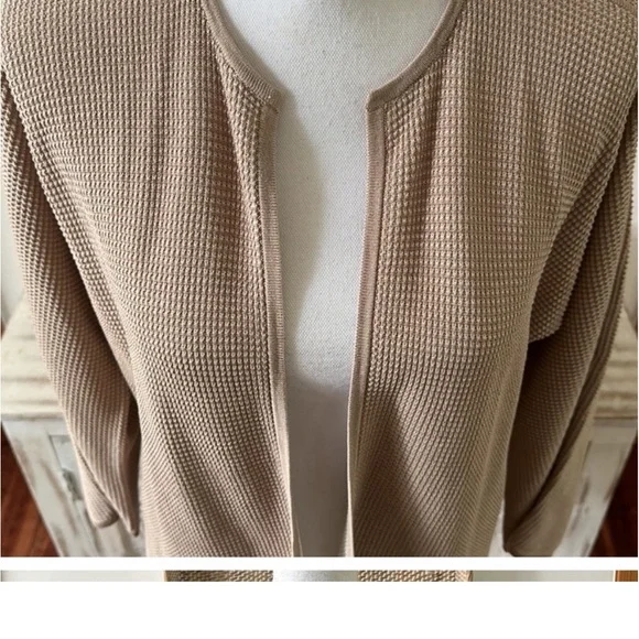 Eileen Fisher Waffle Knit light weight Open Cardigan - Picture 4 of 7